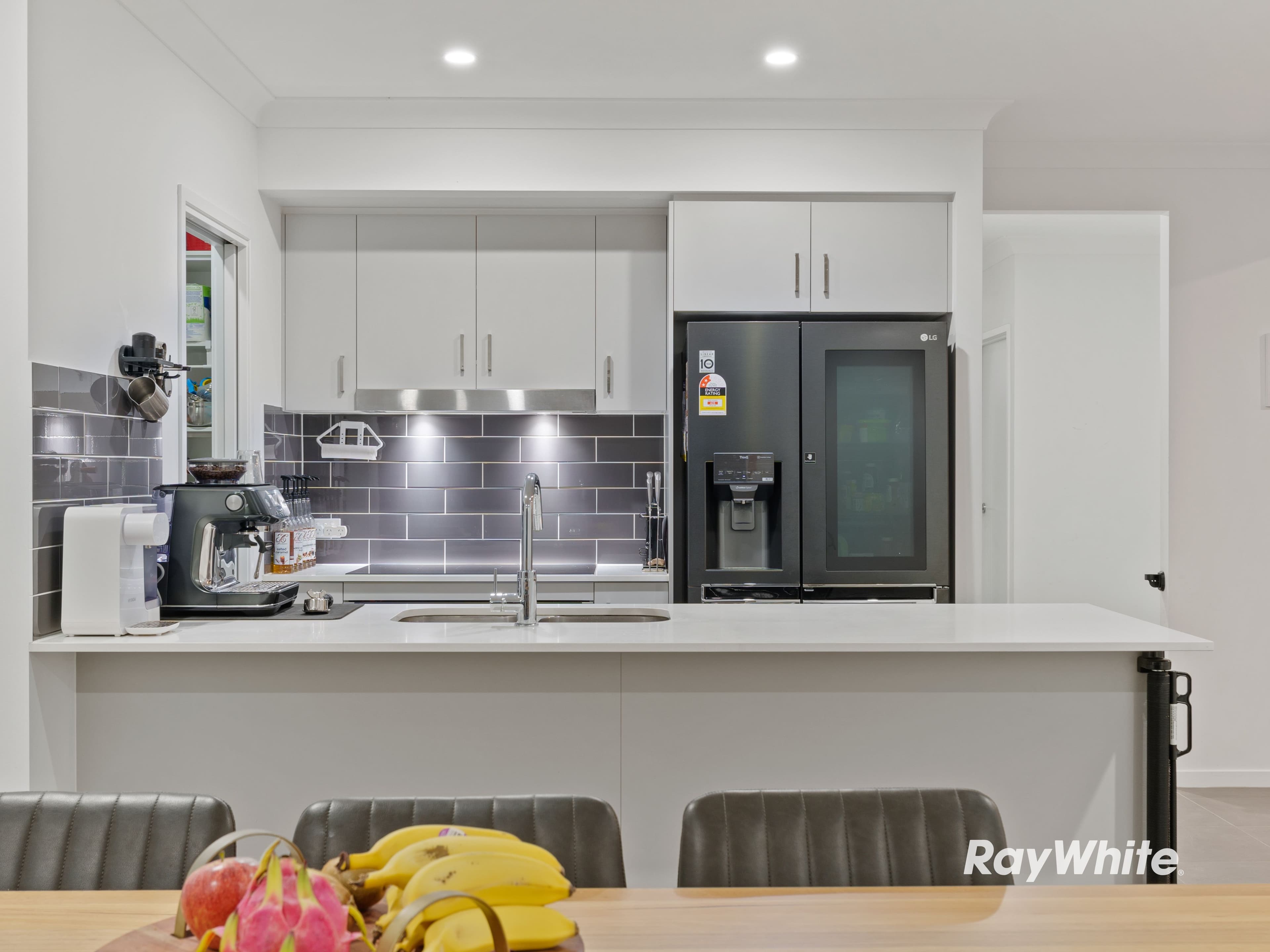 58 Weedbrook Street, Park Ridge QLD 4125, Park Ridge - Thumbnail 5