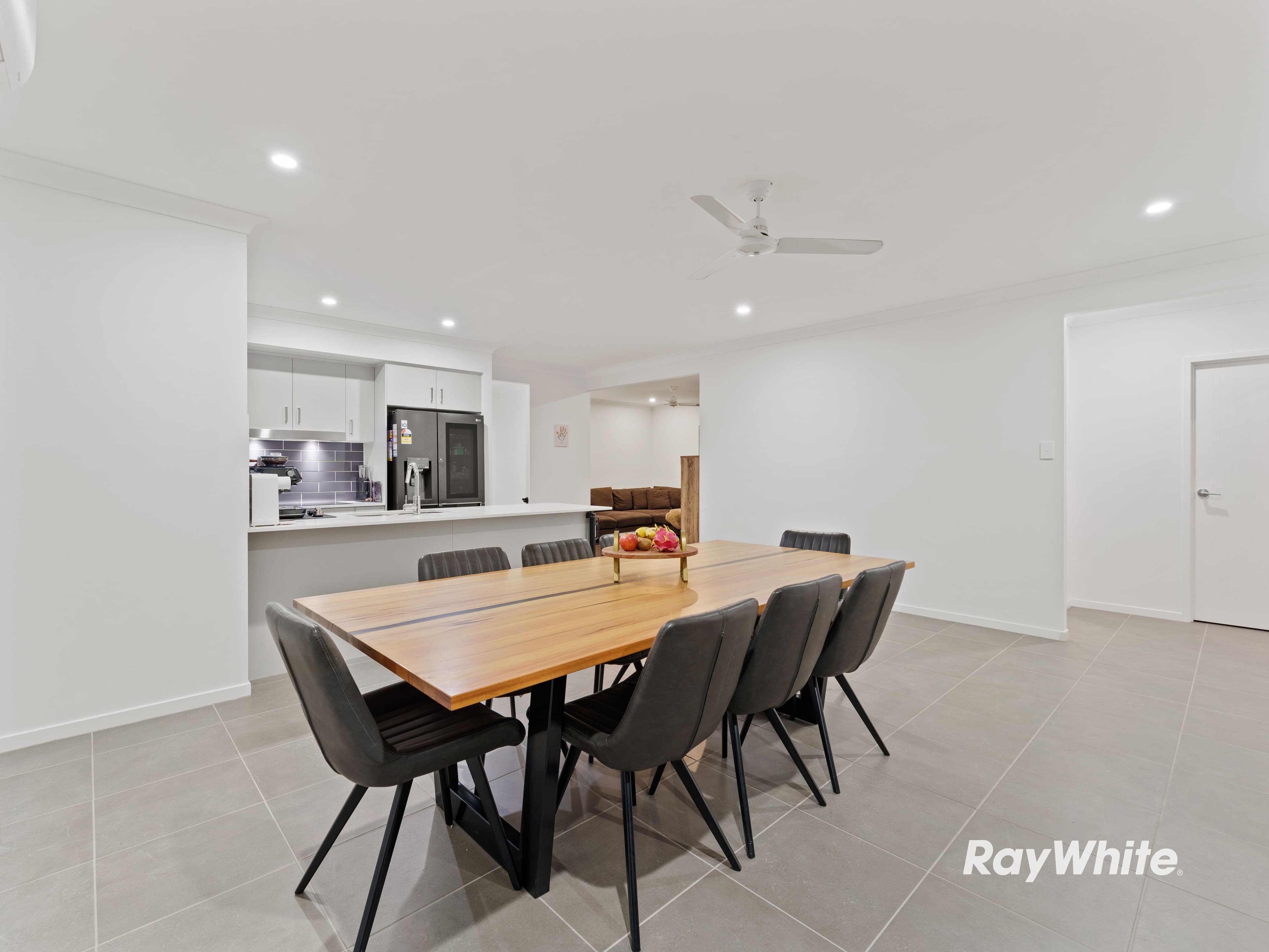 58 Weedbrook Street, Park Ridge QLD 4125, Park Ridge - Thumbnail 8