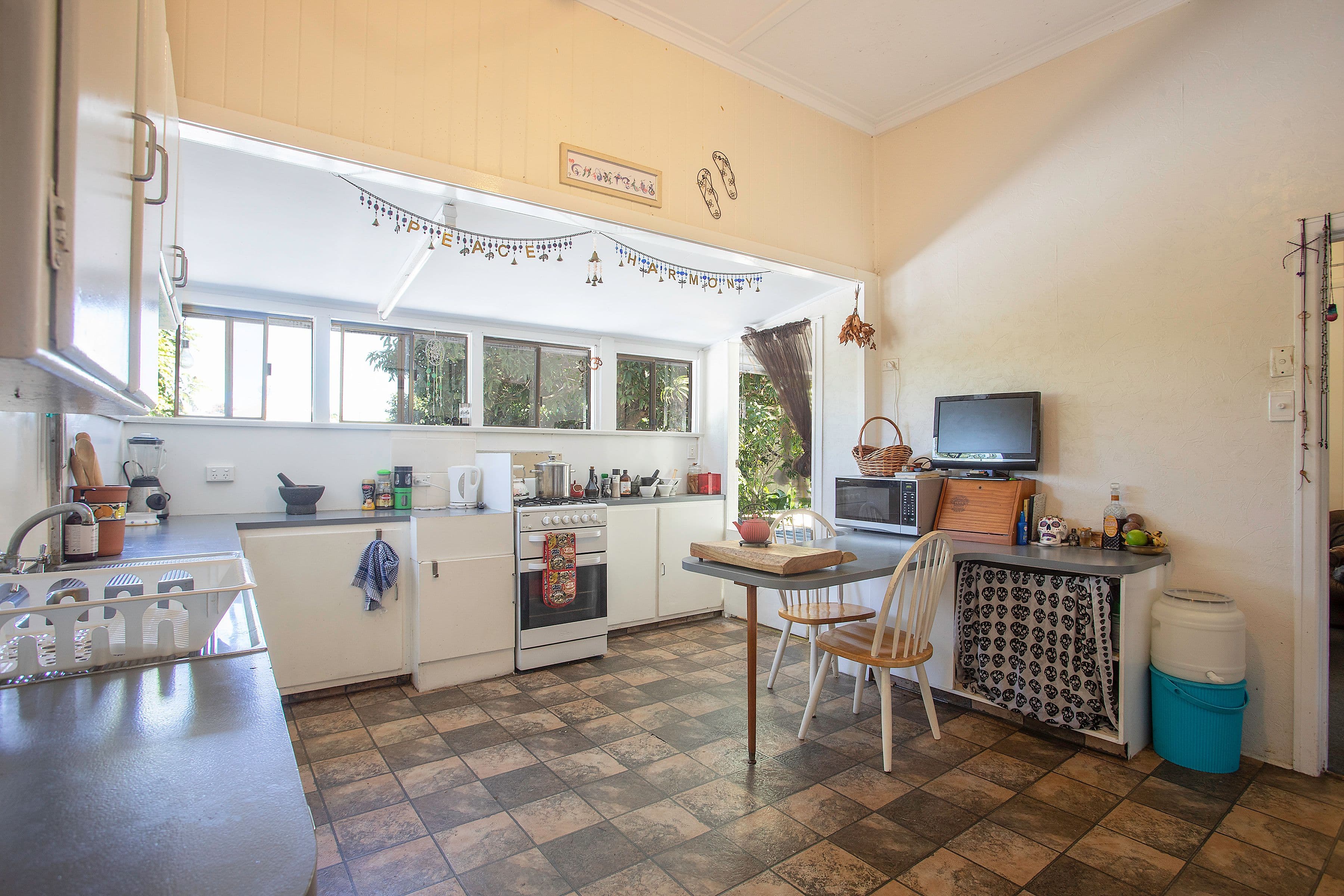 9 Marryatt Street, West Mackay QLD 4740, West Mackay - Thumbnail 3