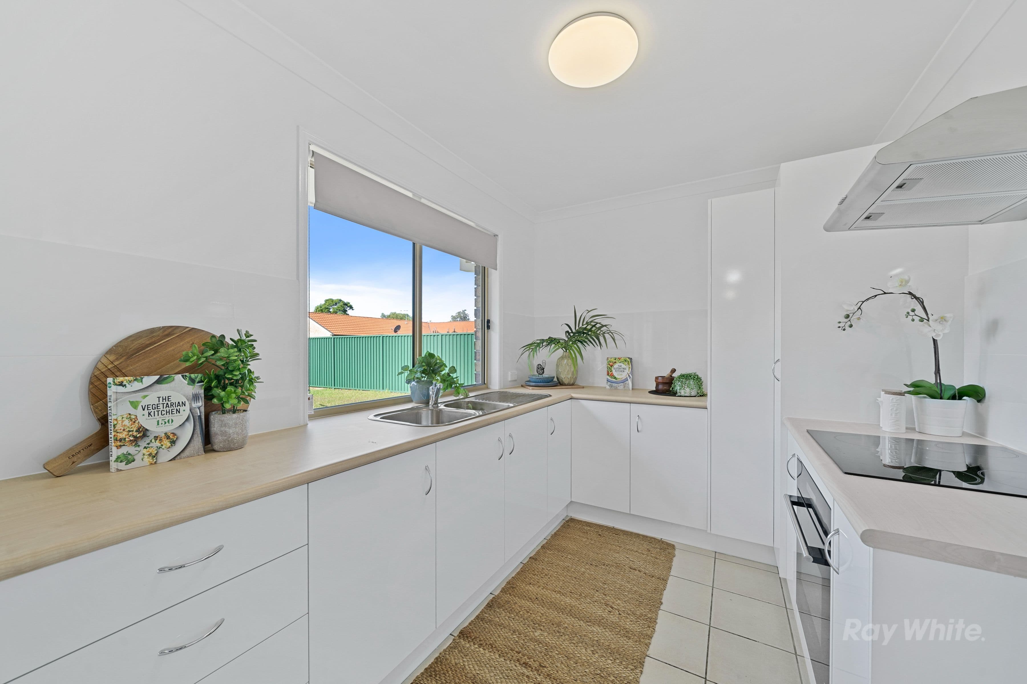 8 Craig Street, Crestmead QLD 4132, Crestmead - Thumbnail 2