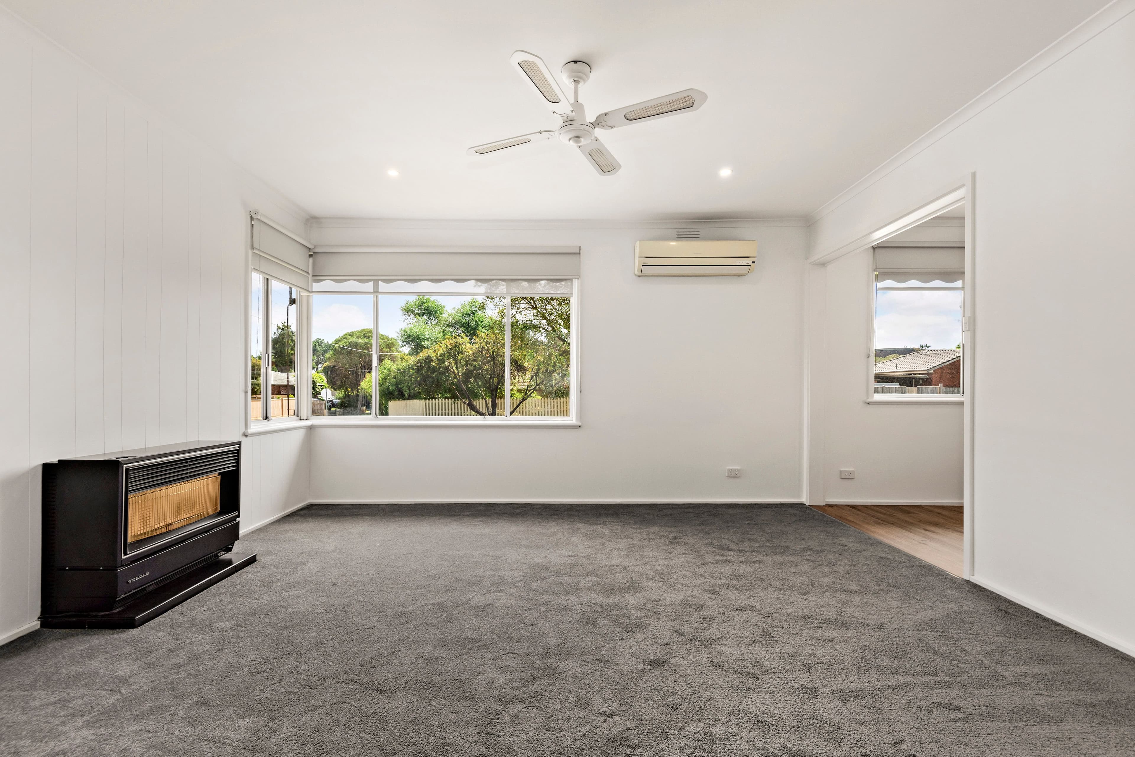 160 Heatherhill Road, Frankston VIC 3199, Frankston - Thumbnail 2