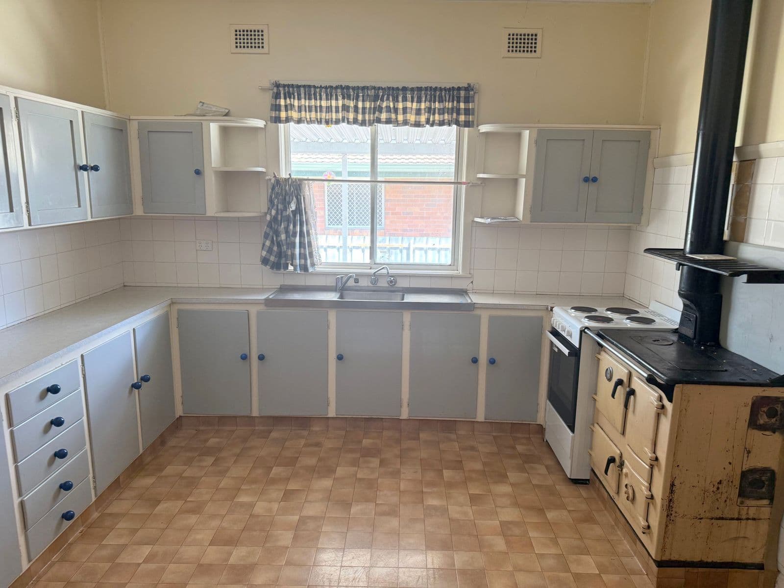 303 Warialda Street, Moree NSW 2400, Moree - Thumbnail 7