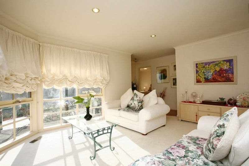4 Quartz Place, NARRE WARREN VIC 3805, Narre Warren North - Thumbnail 2