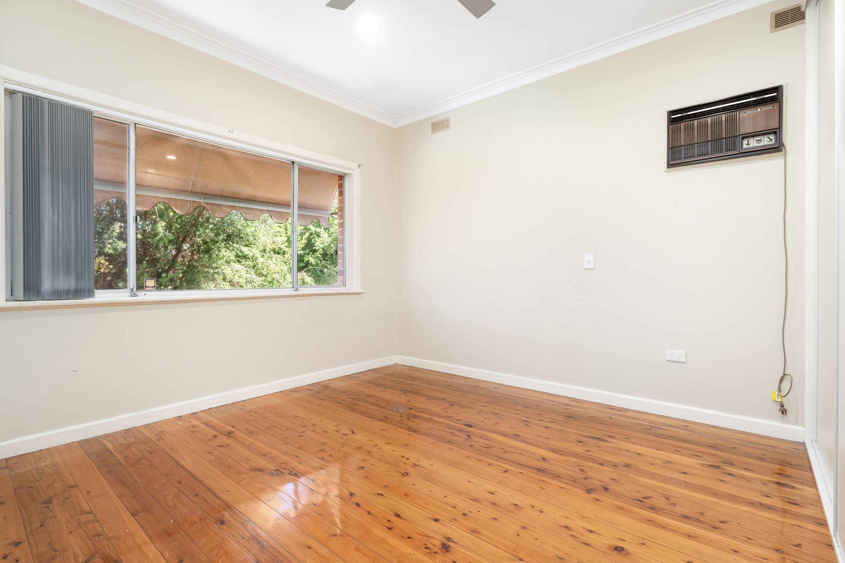 554 Kemp Street, Lavington NSW 2641, Lavington - Thumbnail 7