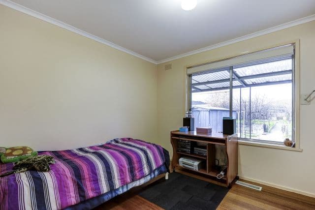 24 Tracey Street, Reservoir VIC 3073, Reservoir - Thumbnail 5