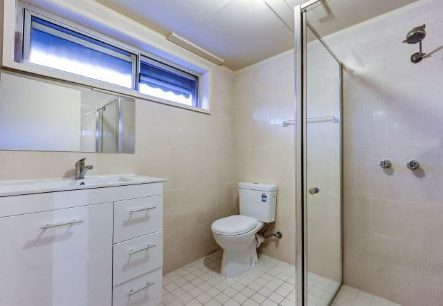 24 Tracey Street, Reservoir VIC 3073, Reservoir - Thumbnail 8