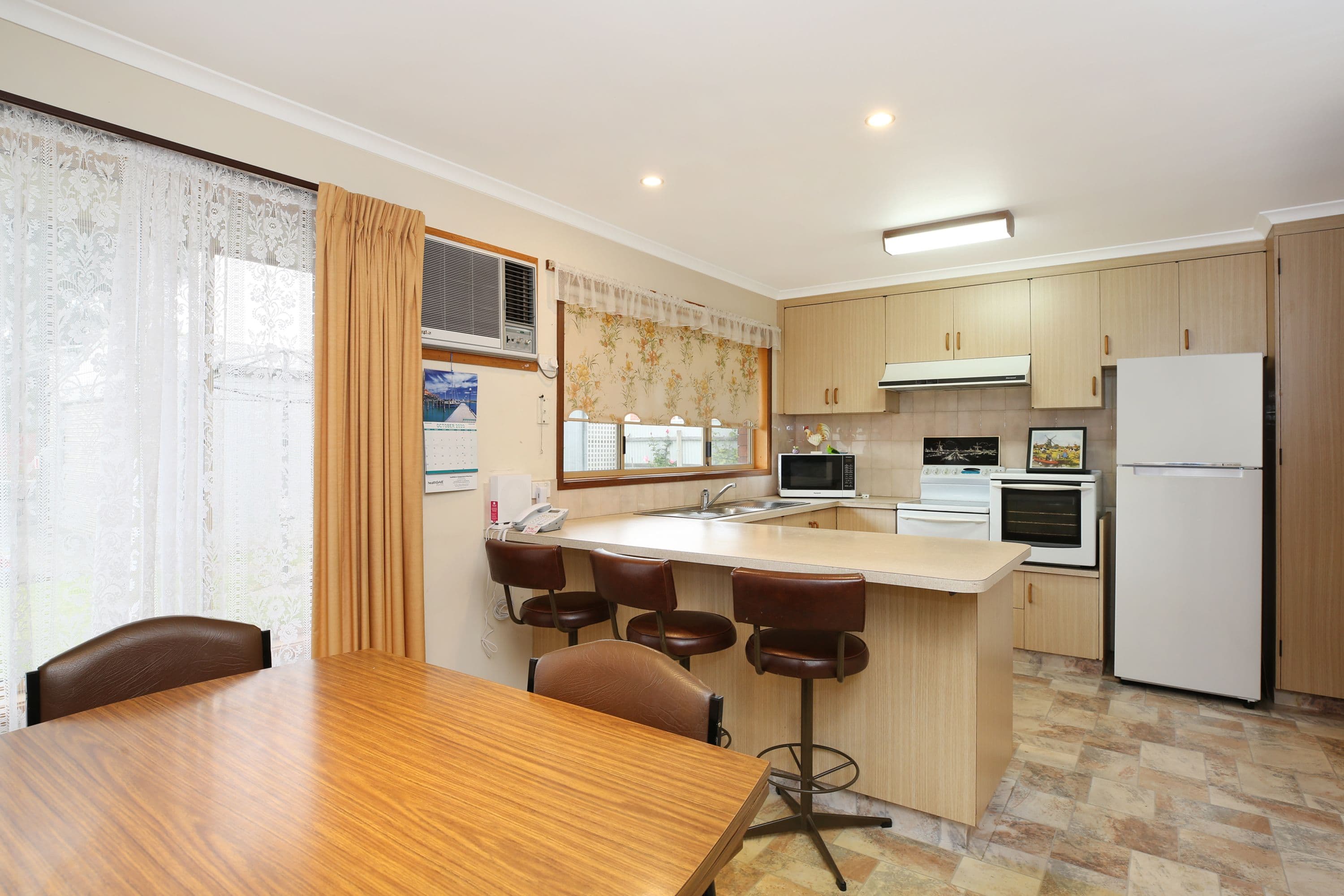 32 Pike Street, Camperdown VIC 3260, Camperdown - Thumbnail 5
