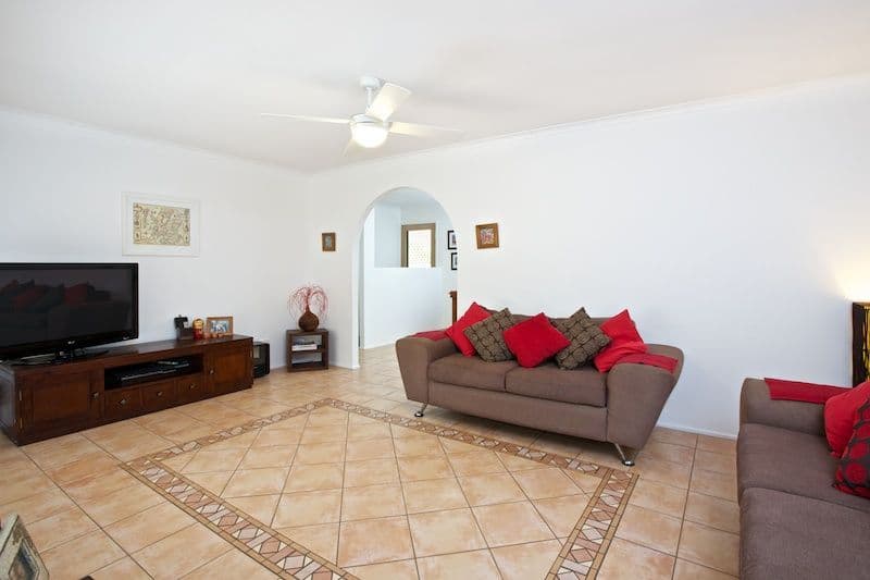 16 Julieanne Court, CLEVELAND QLD 4163, Cleveland - Thumbnail 2