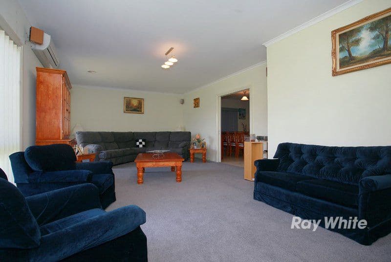9 Dunferline Crescent, CRANBOURNE VIC 3977, Cranbourne - Thumbnail 6