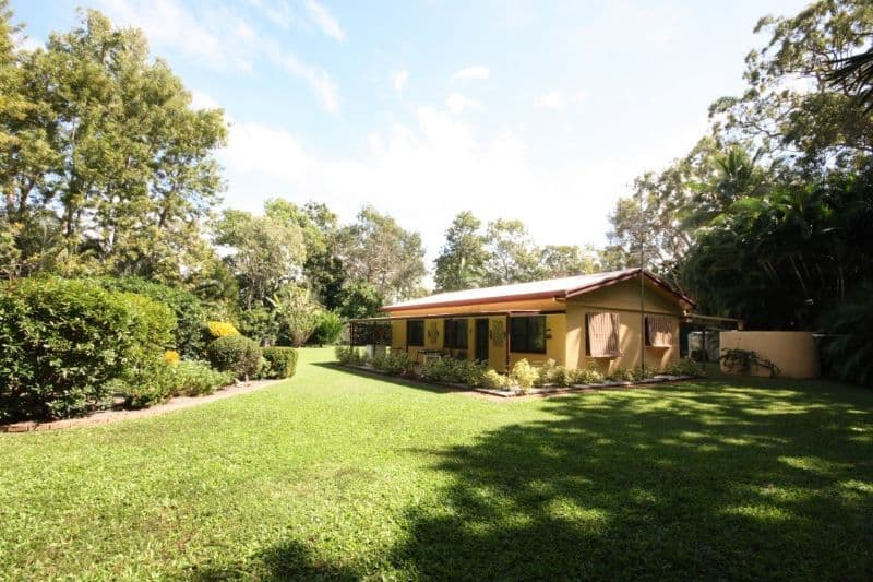 3 Theresa Court, ARMSTRONG BEACH QLD 4737, Armstrong Beach - Thumbnail 3