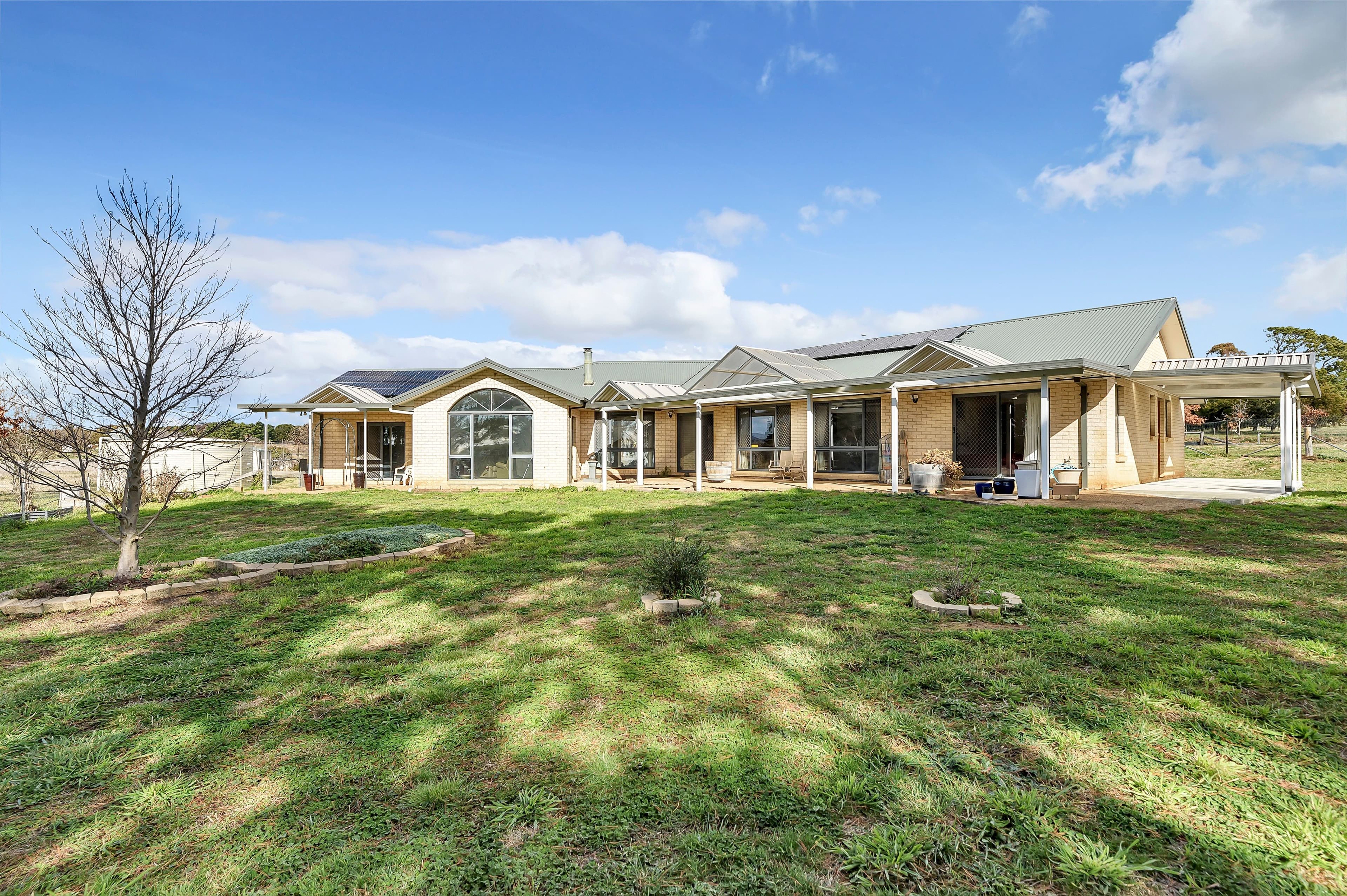39 McDonnell Drive, Bungendore NSW 2621, Bungendore - Thumbnail 2