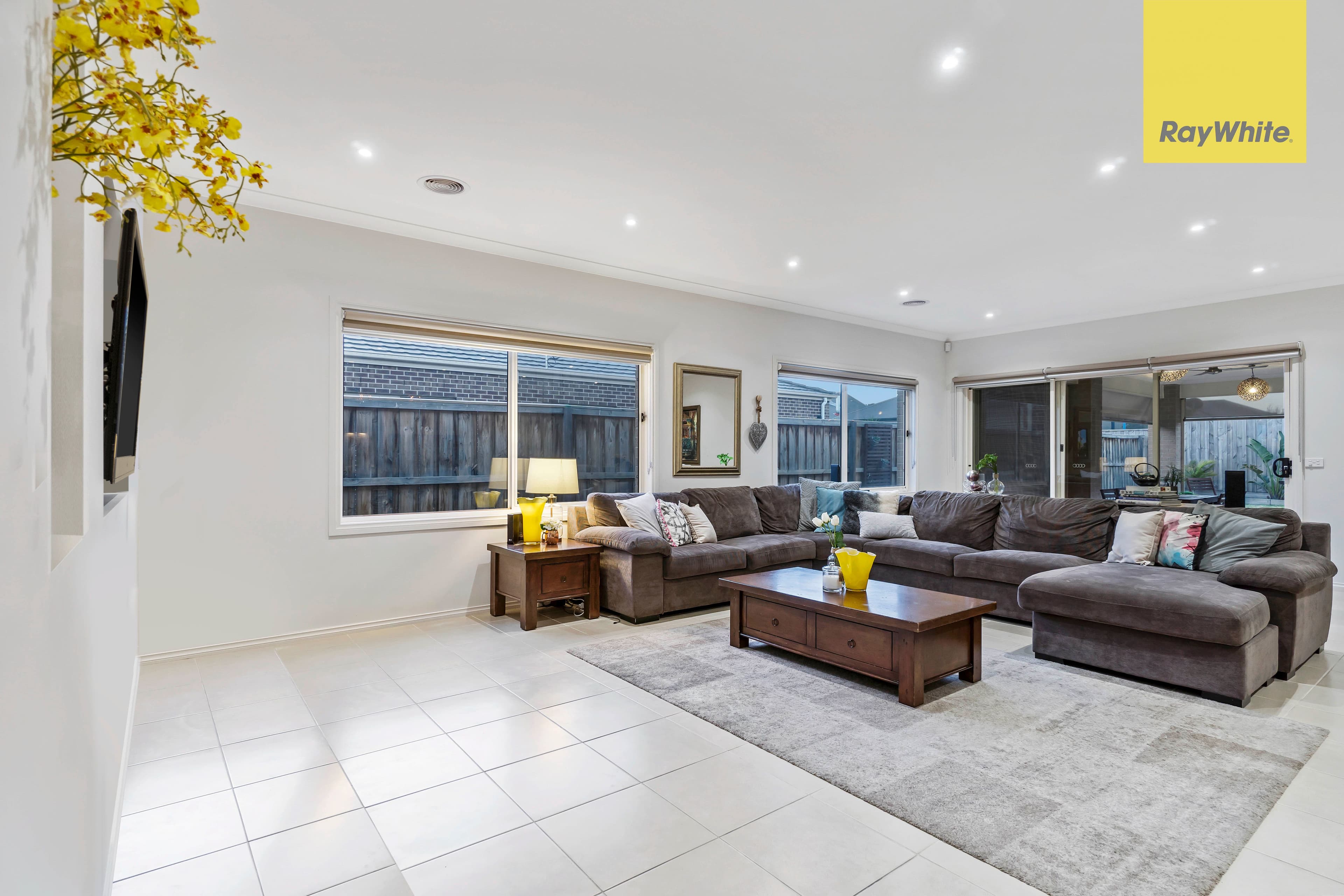 25 Litchfield Way, Taylors Hill VIC 3037, Taylors Hill - Thumbnail 5