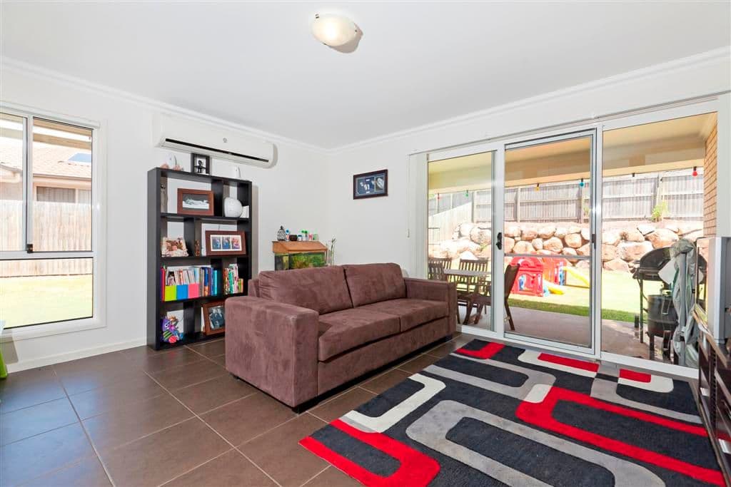 30 Penrose Circuit, REDBANK PLAINS QLD 4301, Redbank Plains - Thumbnail 4