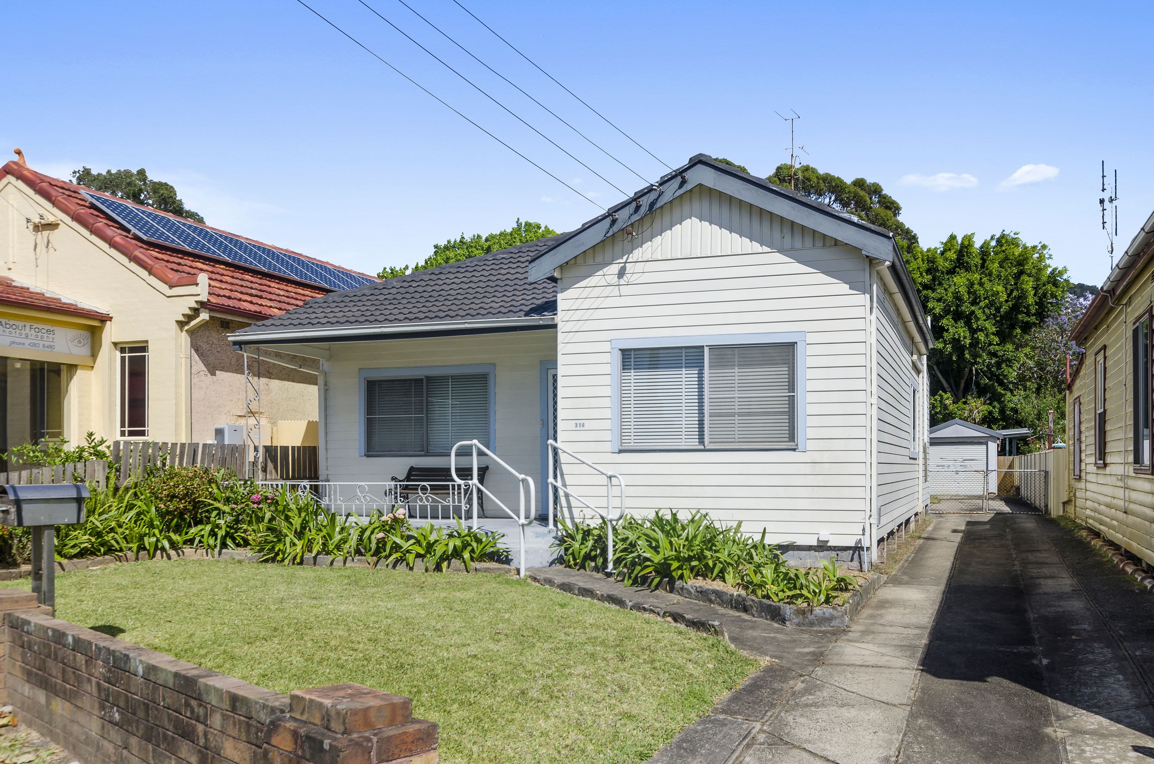 316 Princes Highway, Bulli - Image 1