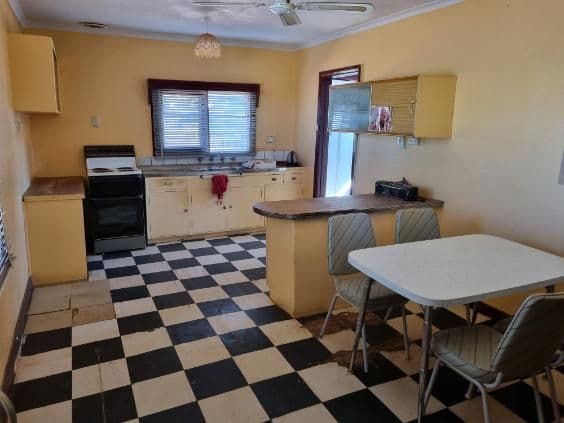 44 Dickenson Street, IRON KNOB SA 5611, Iron Knob - Thumbnail 3