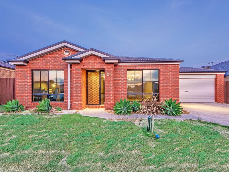 21 Ellesmere Way, TRUGANINA VIC 3029, Truganina - Image 1