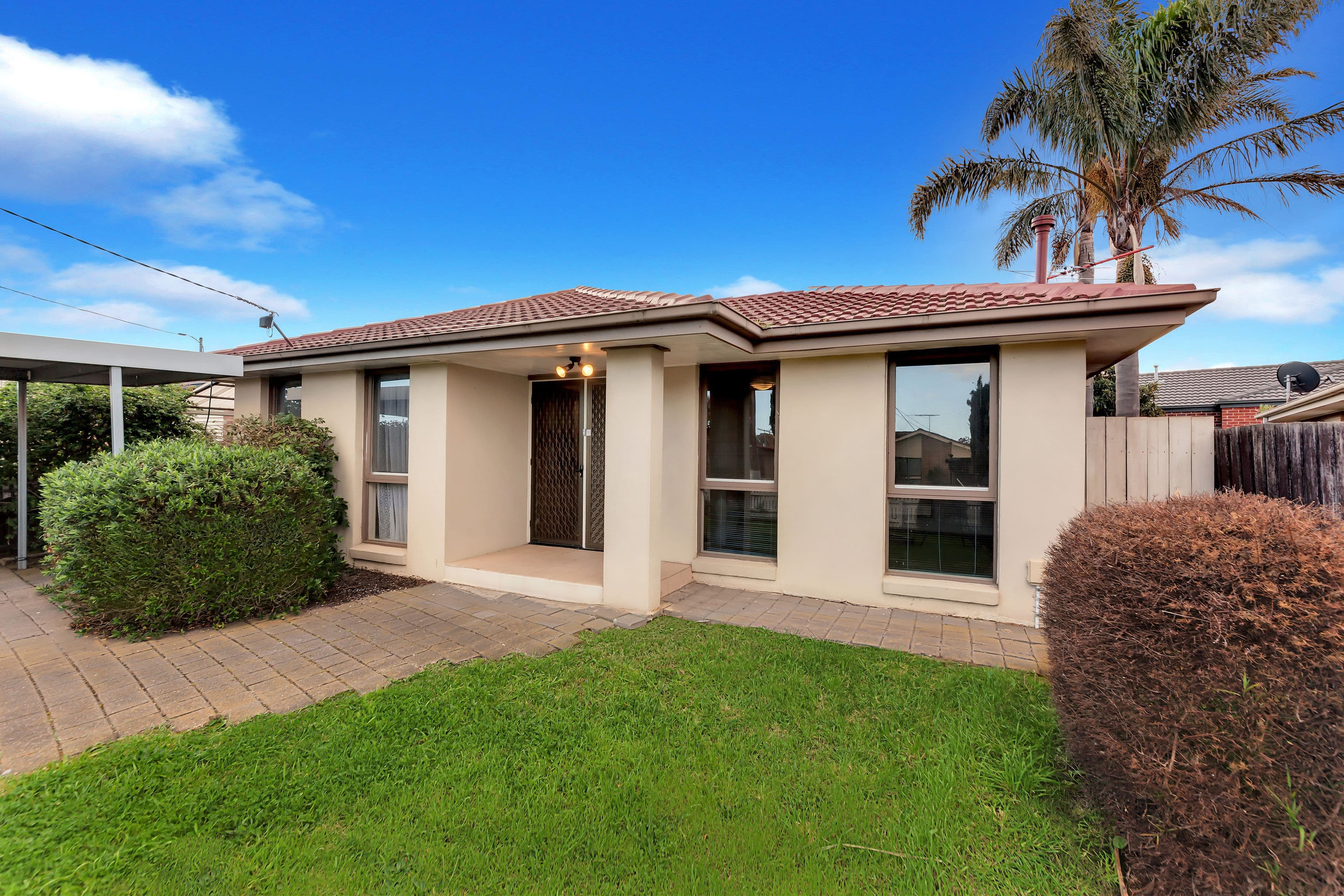 23 Albatross Avenue, Werribee VIC 3030, Werribee - Thumbnail 2