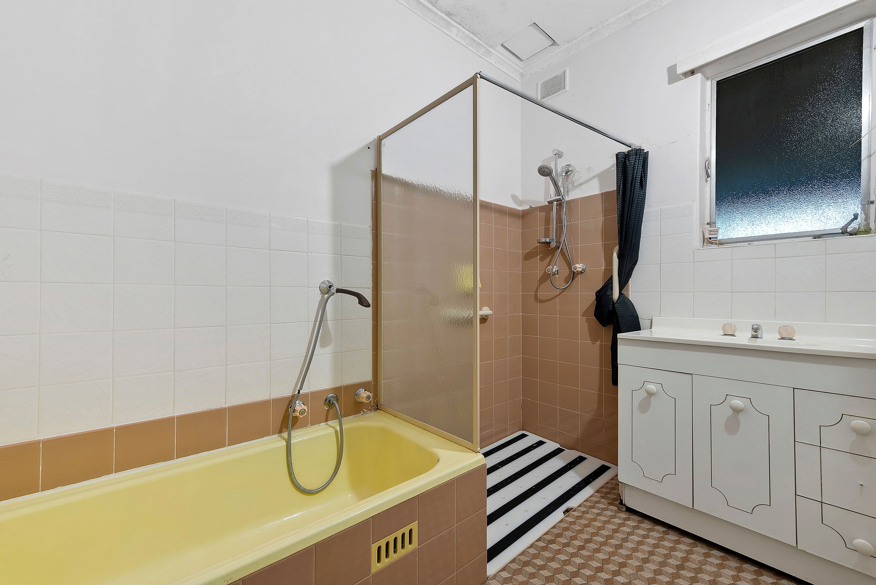 25 Lorraine Avenue, Para Vista SA 5093, Para Vista - Thumbnail 8