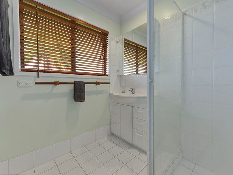 882 Oxley Road, Oxley QLD 4075, Oxley - Thumbnail 6
