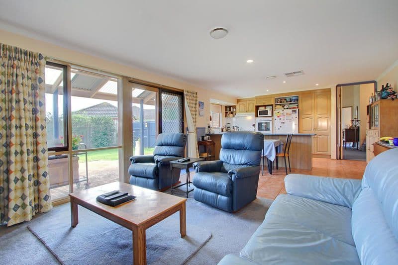 3  Cumming Court, MORNINGTON VIC 3931, Mornington - Thumbnail 8