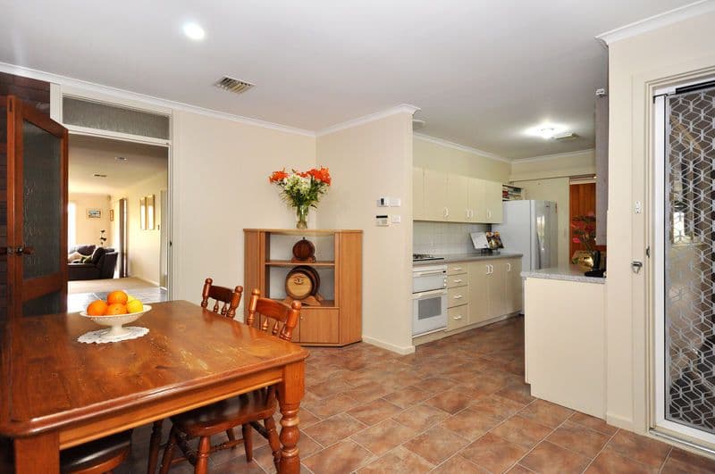 9 Katherine Court, FLAGSTAFF HILL SA 5159, Flagstaff Hill - Thumbnail 5
