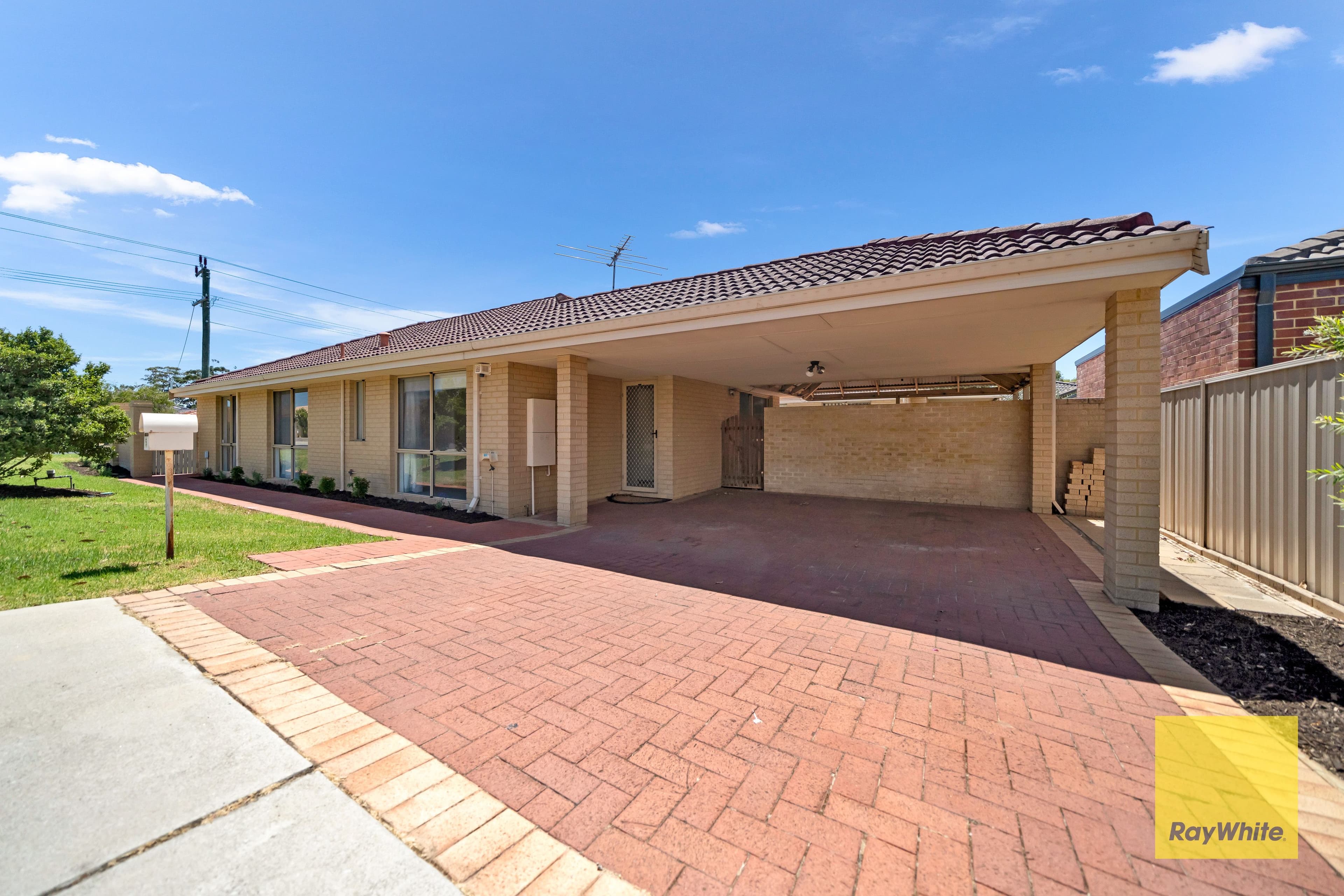 5 Churt Place, Morley WA 6062, Morley - Thumbnail 2