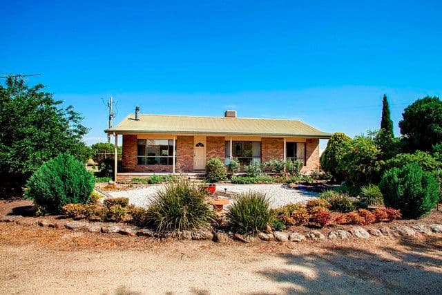 27 Manders Road, INVERLEIGH VIC 3321, Inverleigh - Image 1