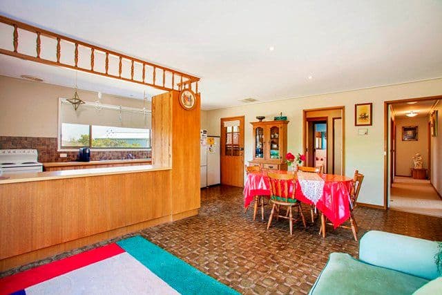 27 Manders Road, INVERLEIGH VIC 3321, Inverleigh - Thumbnail 3