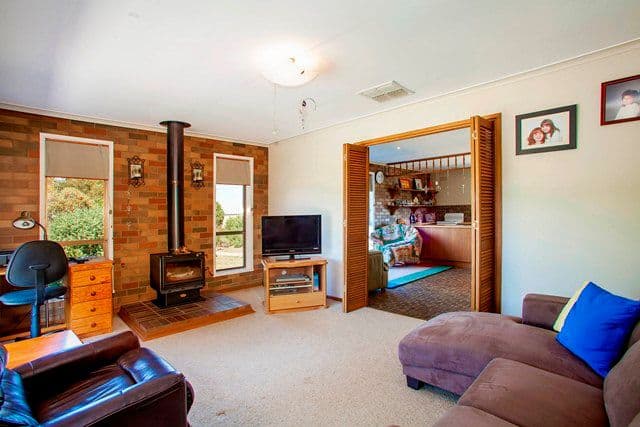 27 Manders Road, INVERLEIGH VIC 3321, Inverleigh - Thumbnail 4