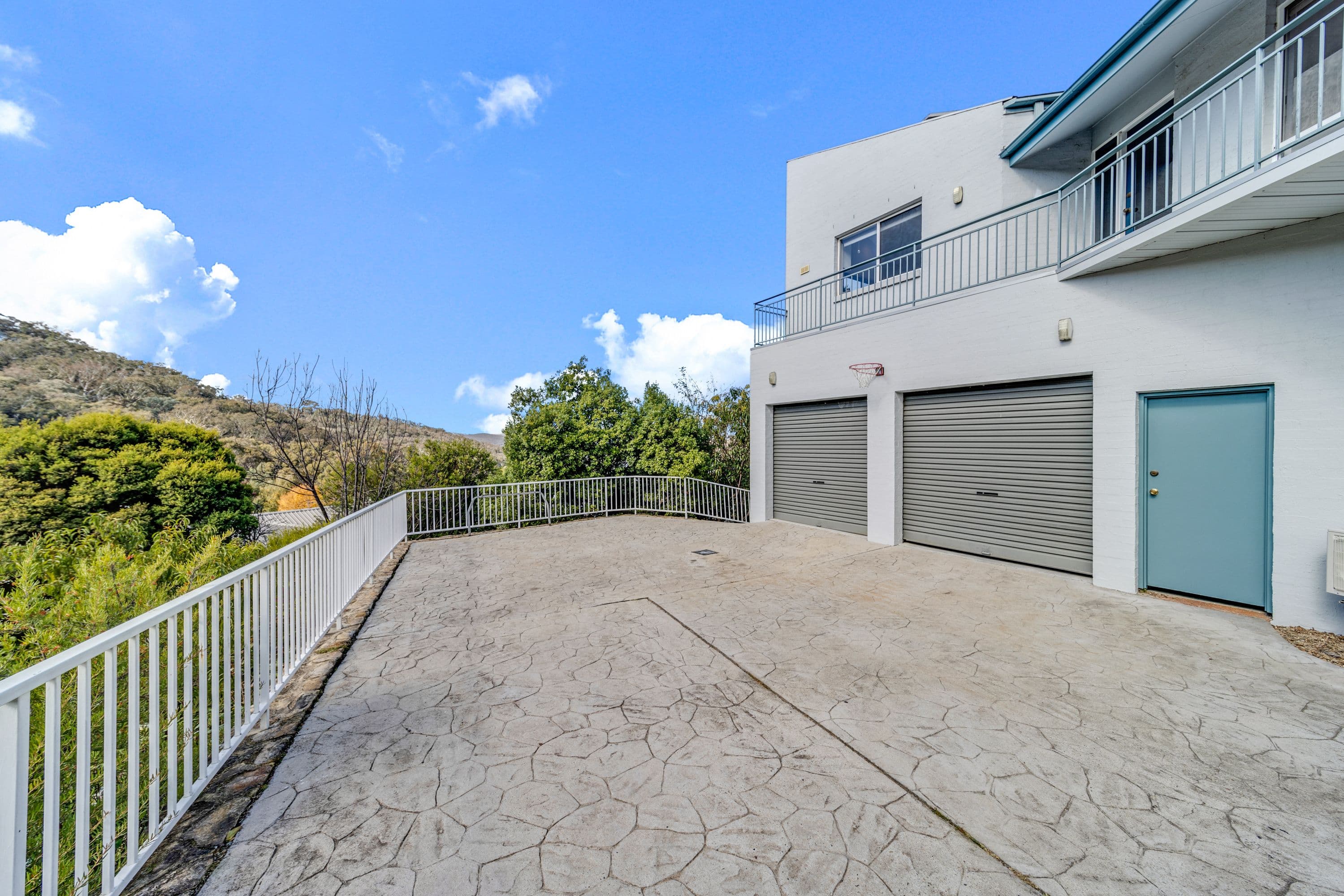 37 Richter Close, Fadden ACT 2904, Fadden - Thumbnail 3