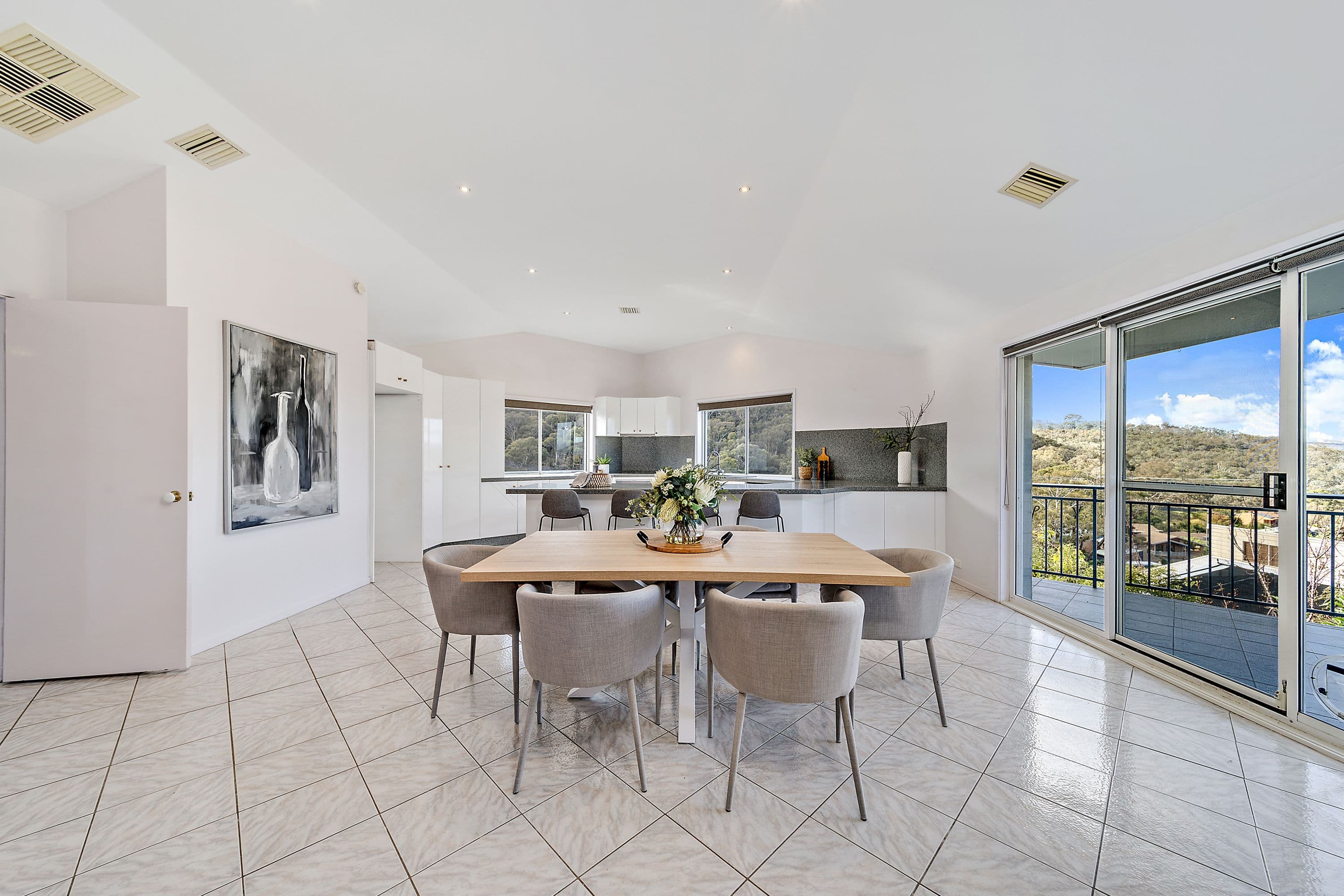 37 Richter Close, Fadden ACT 2904, Fadden - Thumbnail 8