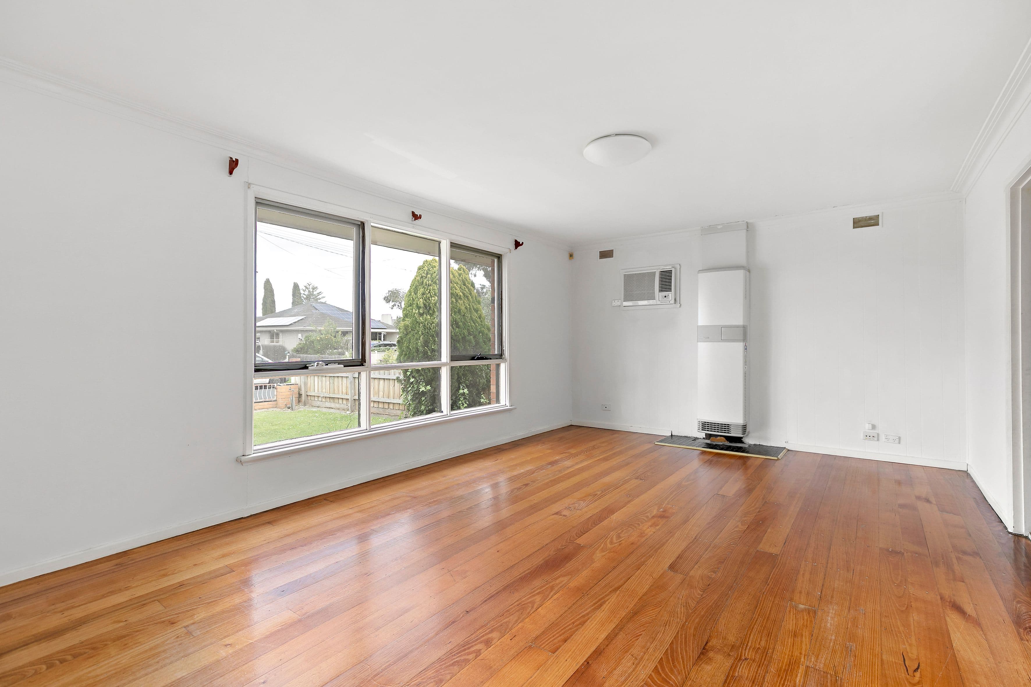 16 Lowson Street, Fawkner VIC 3060, Fawkner - Thumbnail 2