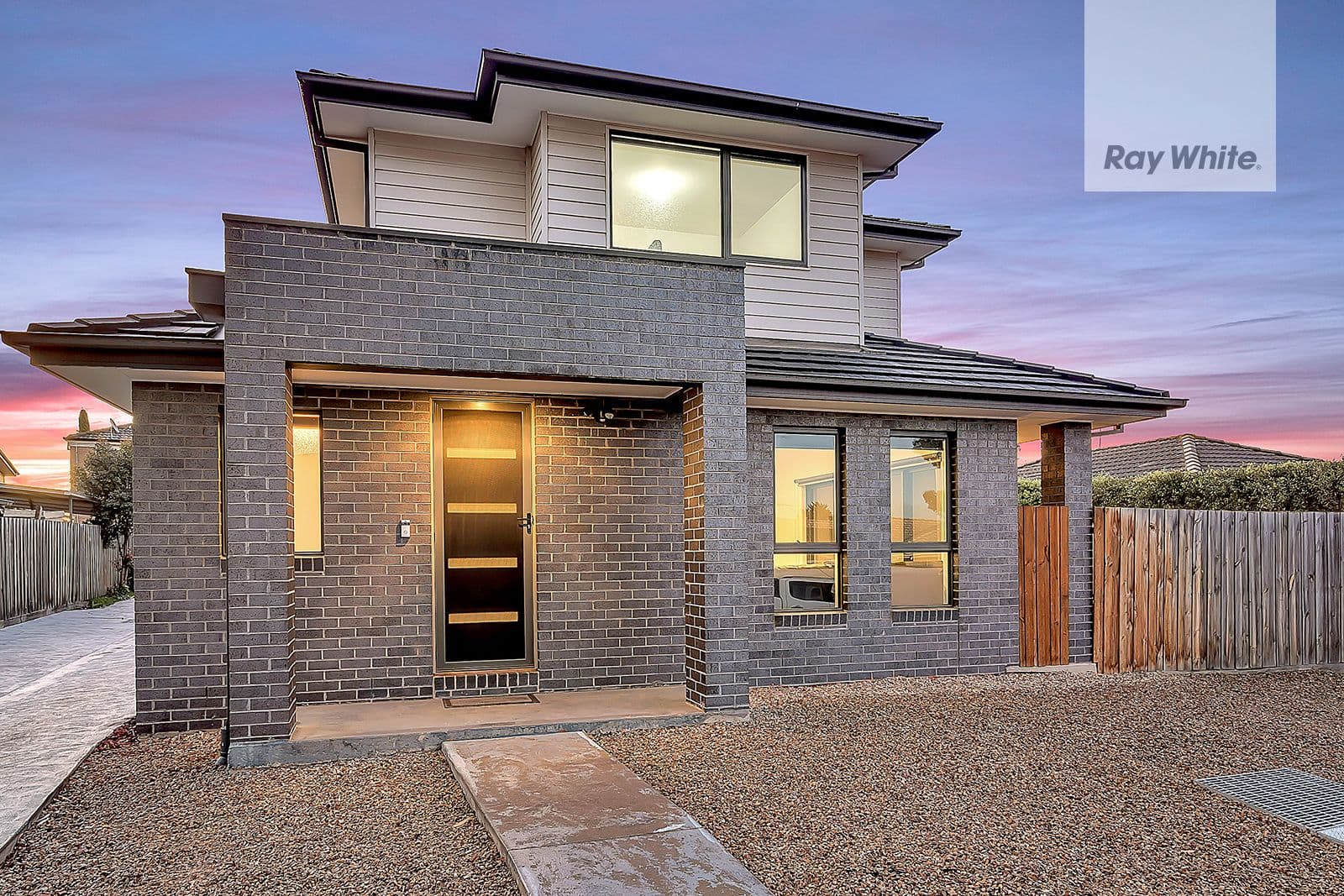 3 Gooch Close, Sydenham VIC 3037, Sydenham - Thumbnail 2