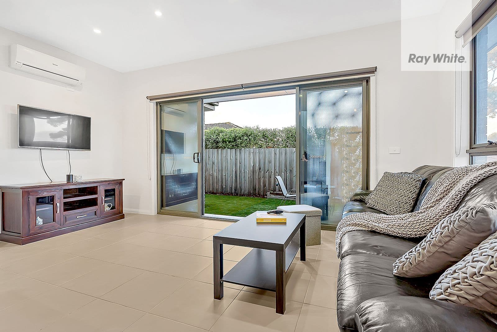 3 Gooch Close, Sydenham VIC 3037, Sydenham - Thumbnail 4