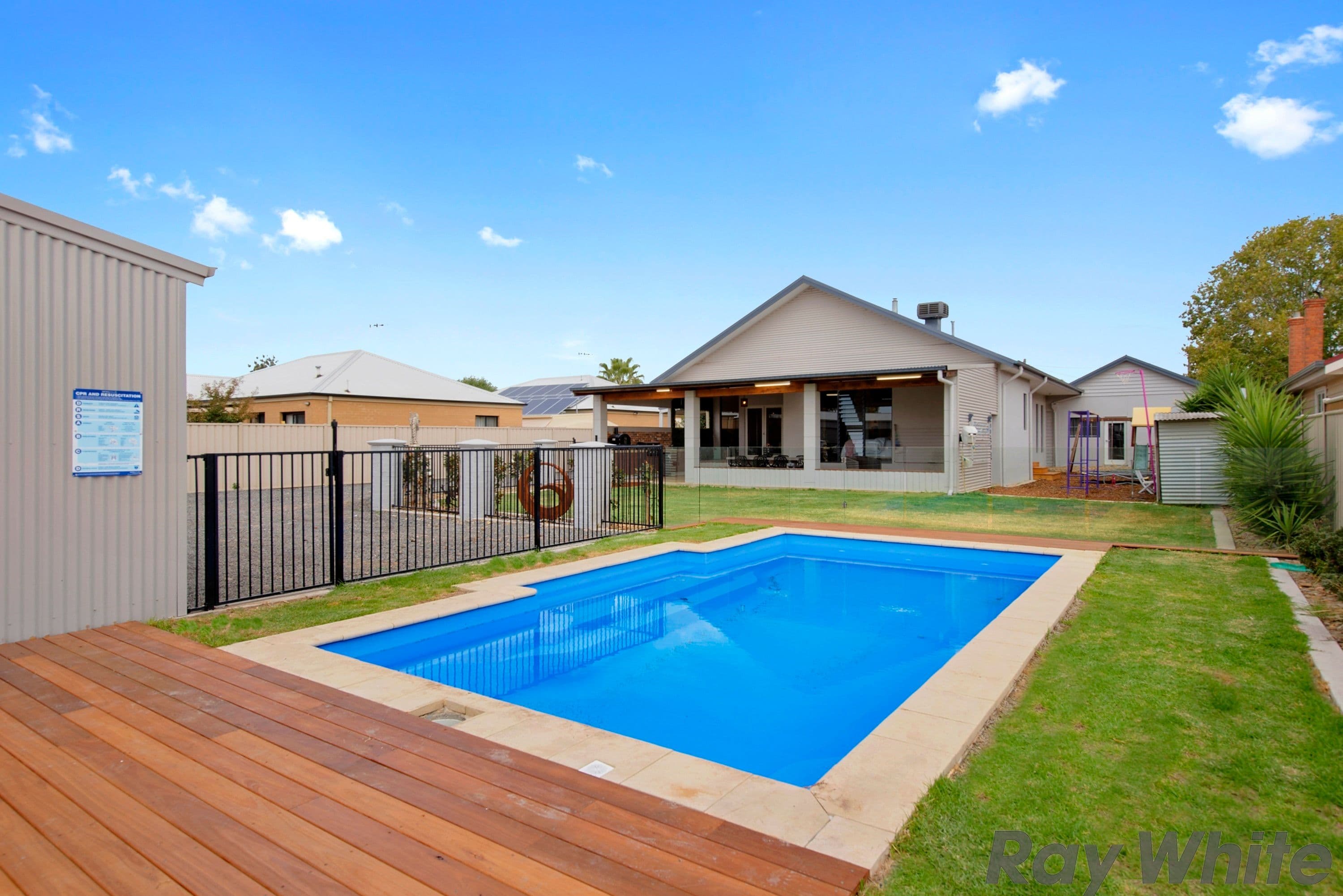 50 McNally Street, Yarrawonga VIC 3730, Yarrawonga - Thumbnail 4