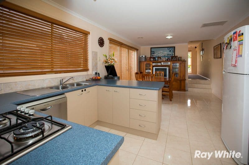 45 Meaby Drive, PAKENHAM VIC 3810, Pakenham - Thumbnail 7