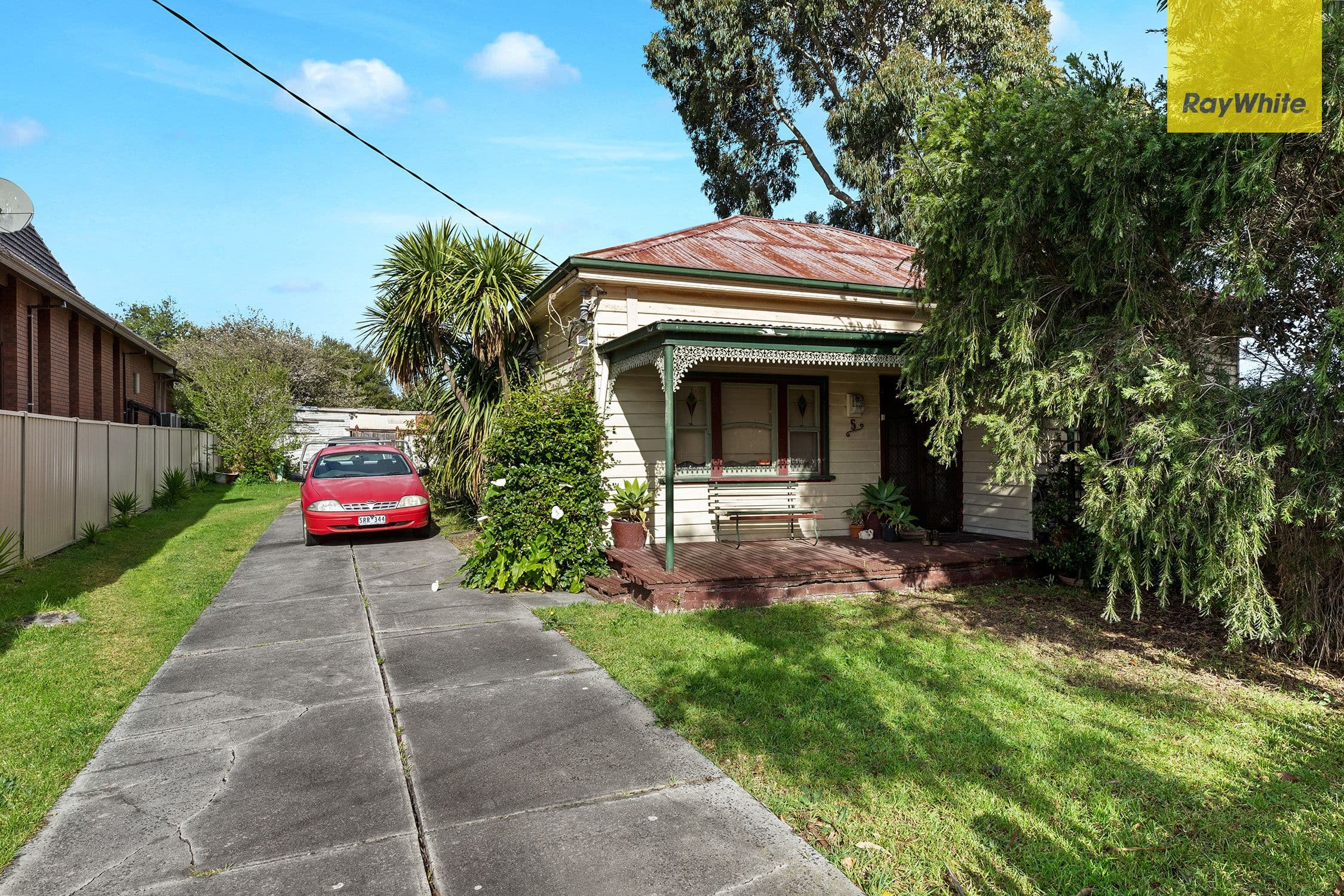 5 West Esplanade, St Albans VIC 3021, St Albans - Thumbnail 2