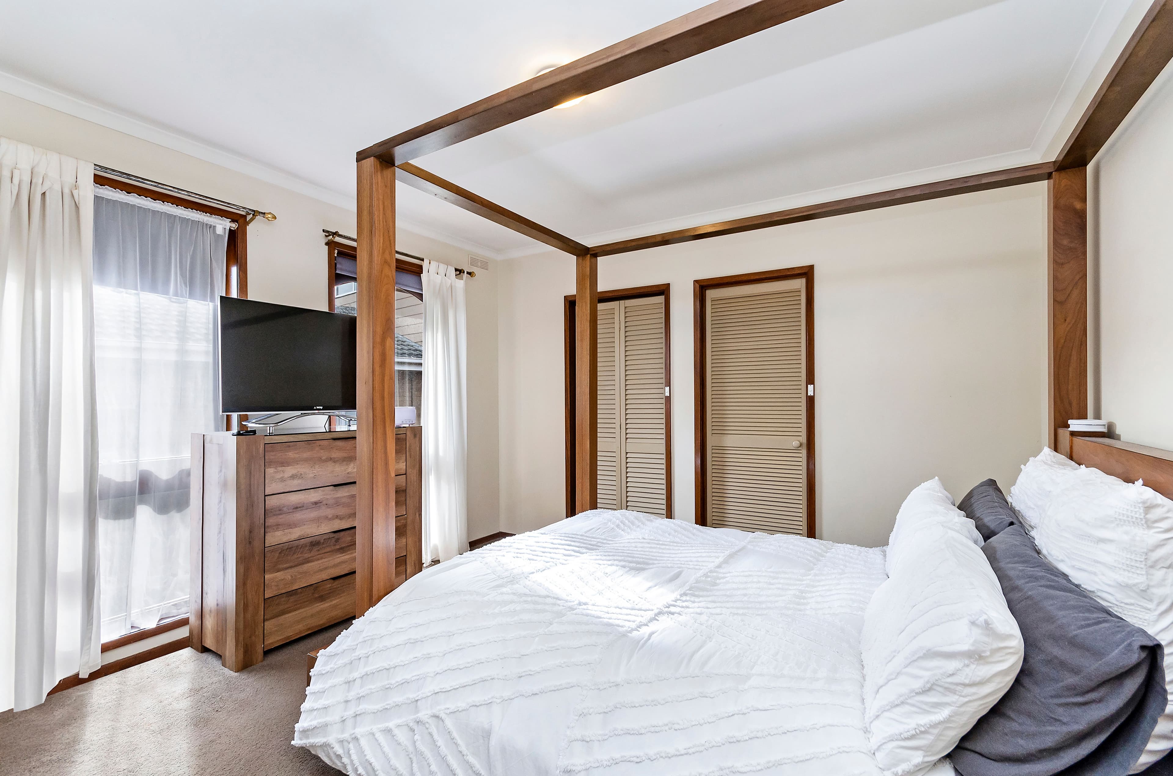 10 Edward Street, Warrnambool VIC 3280, Warrnambool - Thumbnail 3