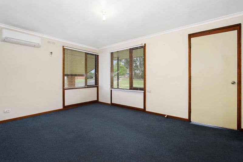 70 Kurrajong Crescent, West Albury - Thumbnail 4