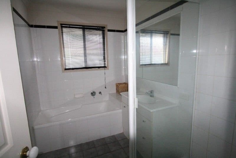 21 Perak Court, TANAH MERAH QLD 4128, Tanah Merah - Thumbnail 8