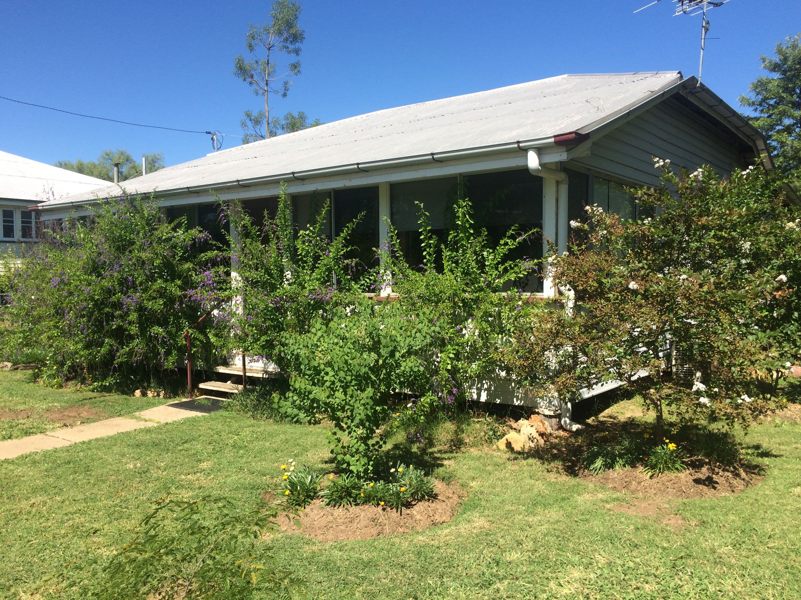 141 Alice Street, Mitchell QLD 4465, Mitchell - Thumbnail 2
