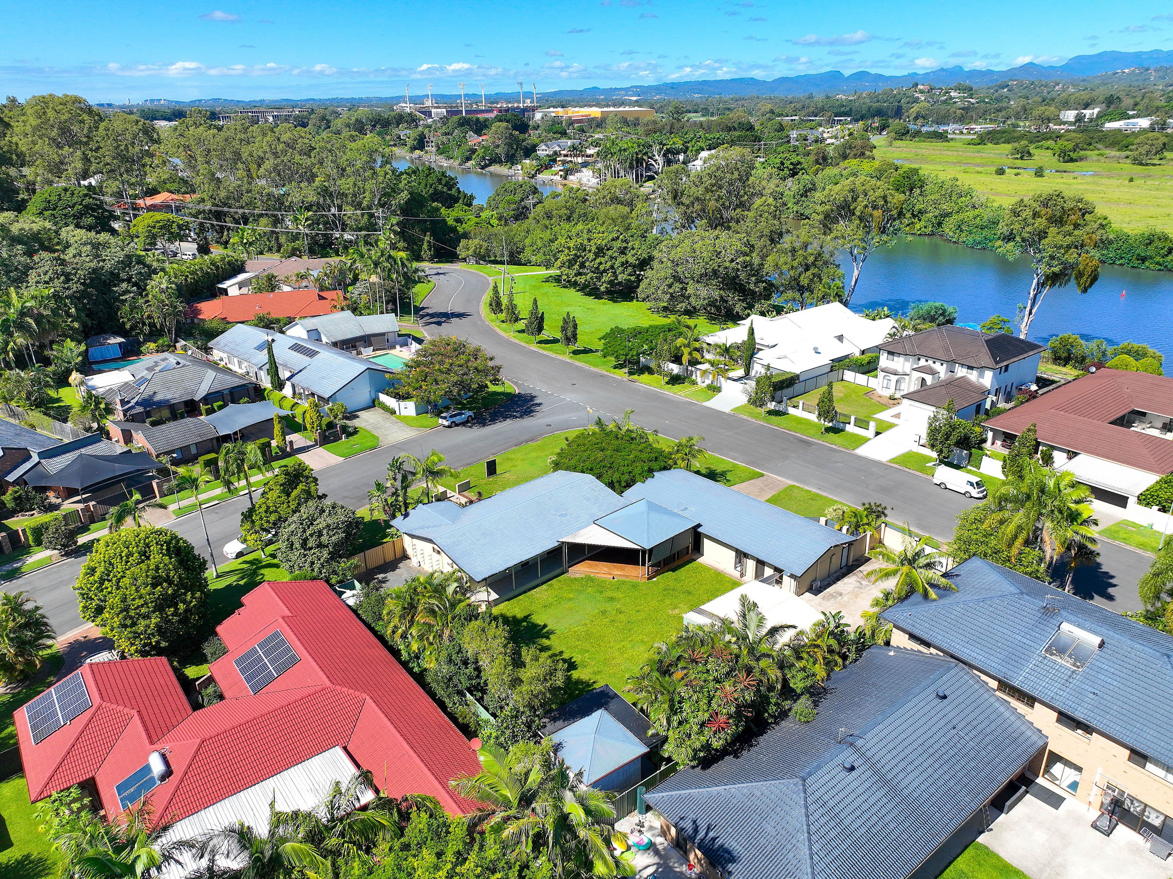 75 Glenmore Drive, Ashmore QLD 4214, Ashmore - Thumbnail 3