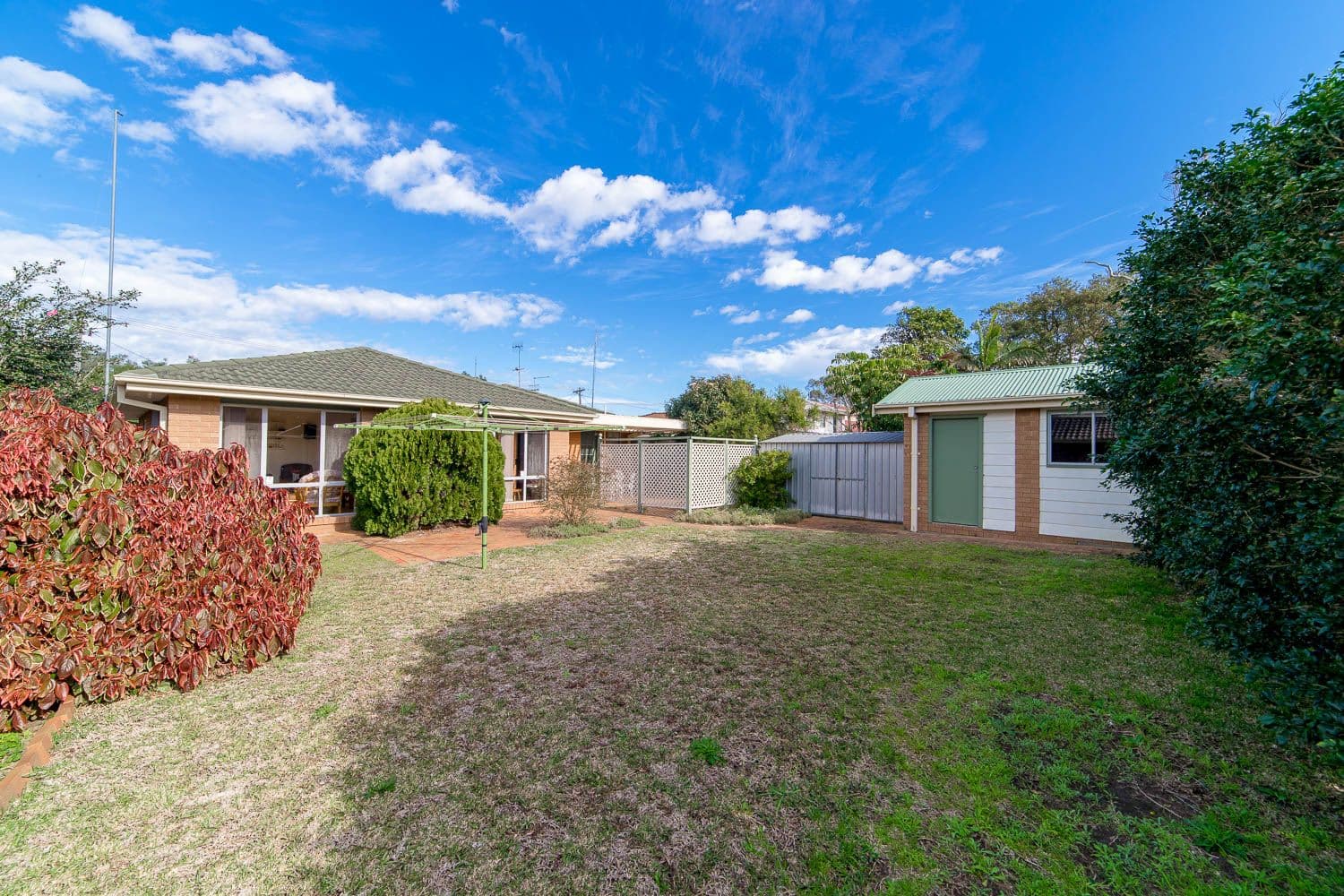 11 Cambridge Street, Umina Beach NSW 2257, Umina Beach - Thumbnail 2