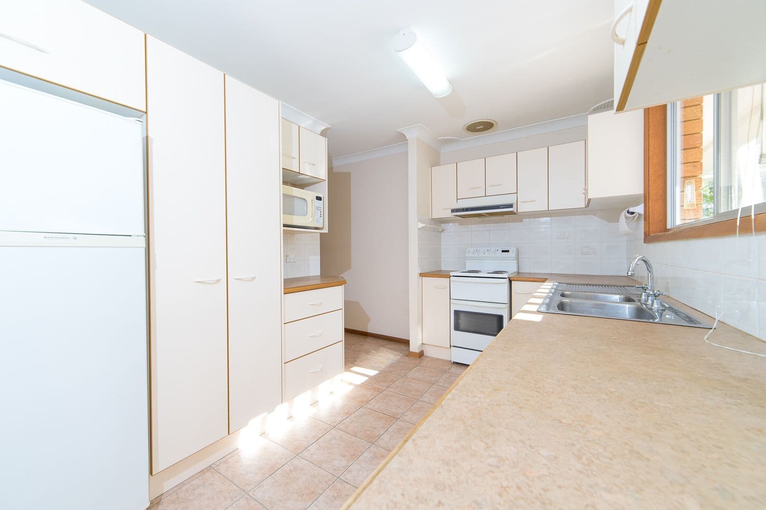 11 Cambridge Street, Umina Beach NSW 2257, Umina Beach - Thumbnail 4