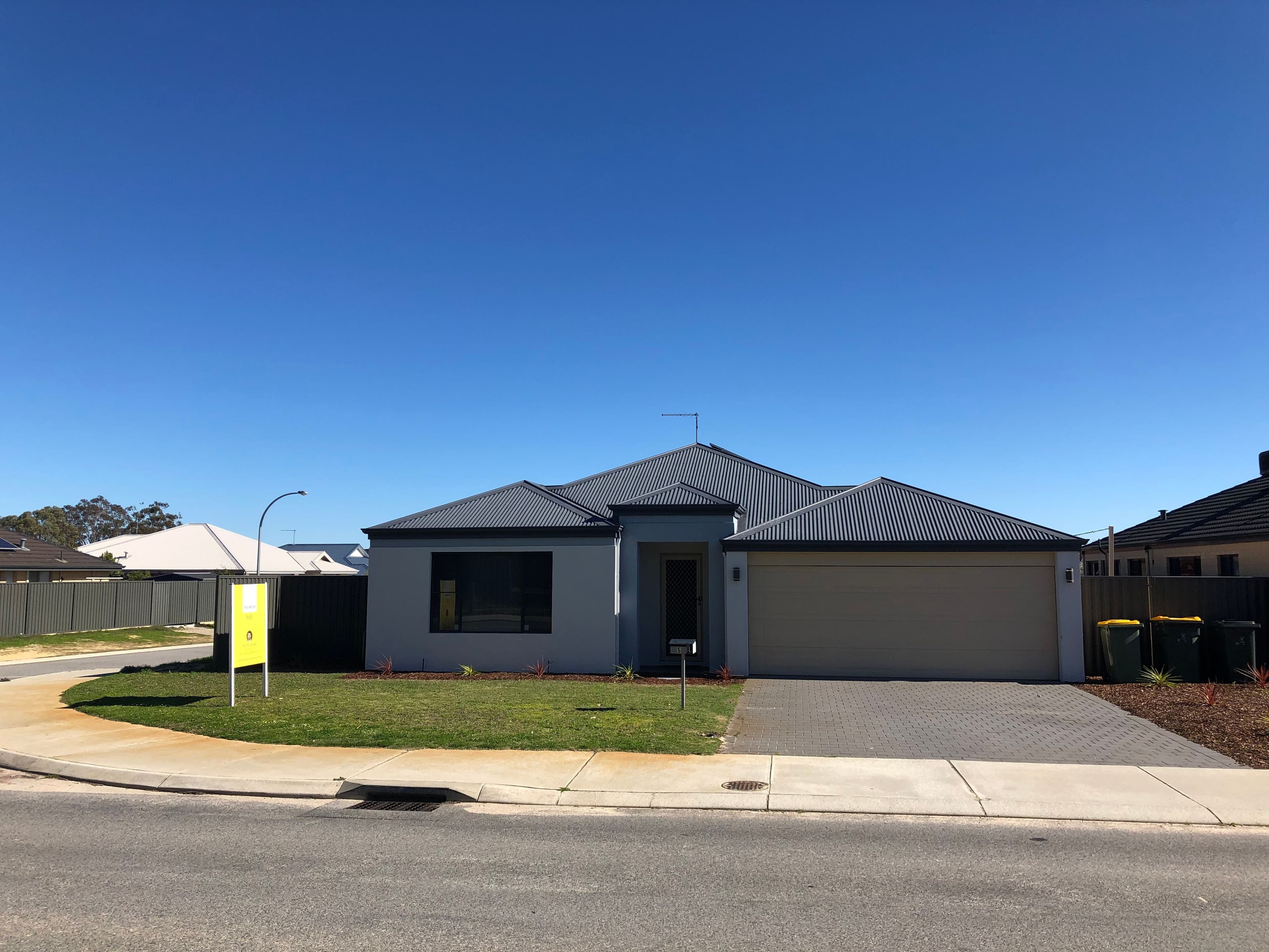 5 Ballybofey Loop, Bullsbrook WA 6084, Bullsbrook - Image 1