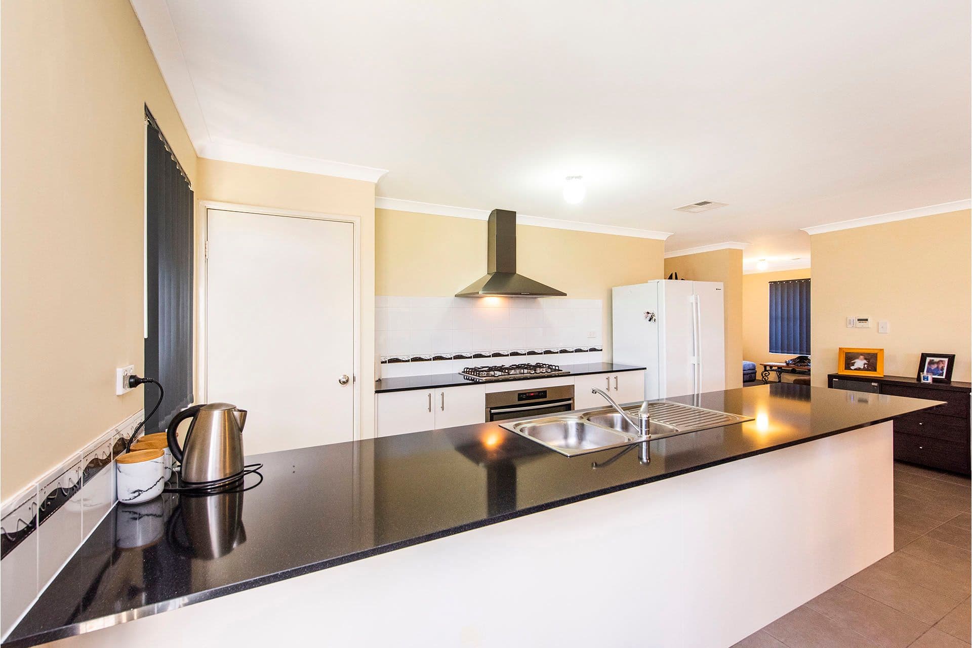 5 Ballybofey Loop, Bullsbrook WA 6084, Bullsbrook - Thumbnail 4