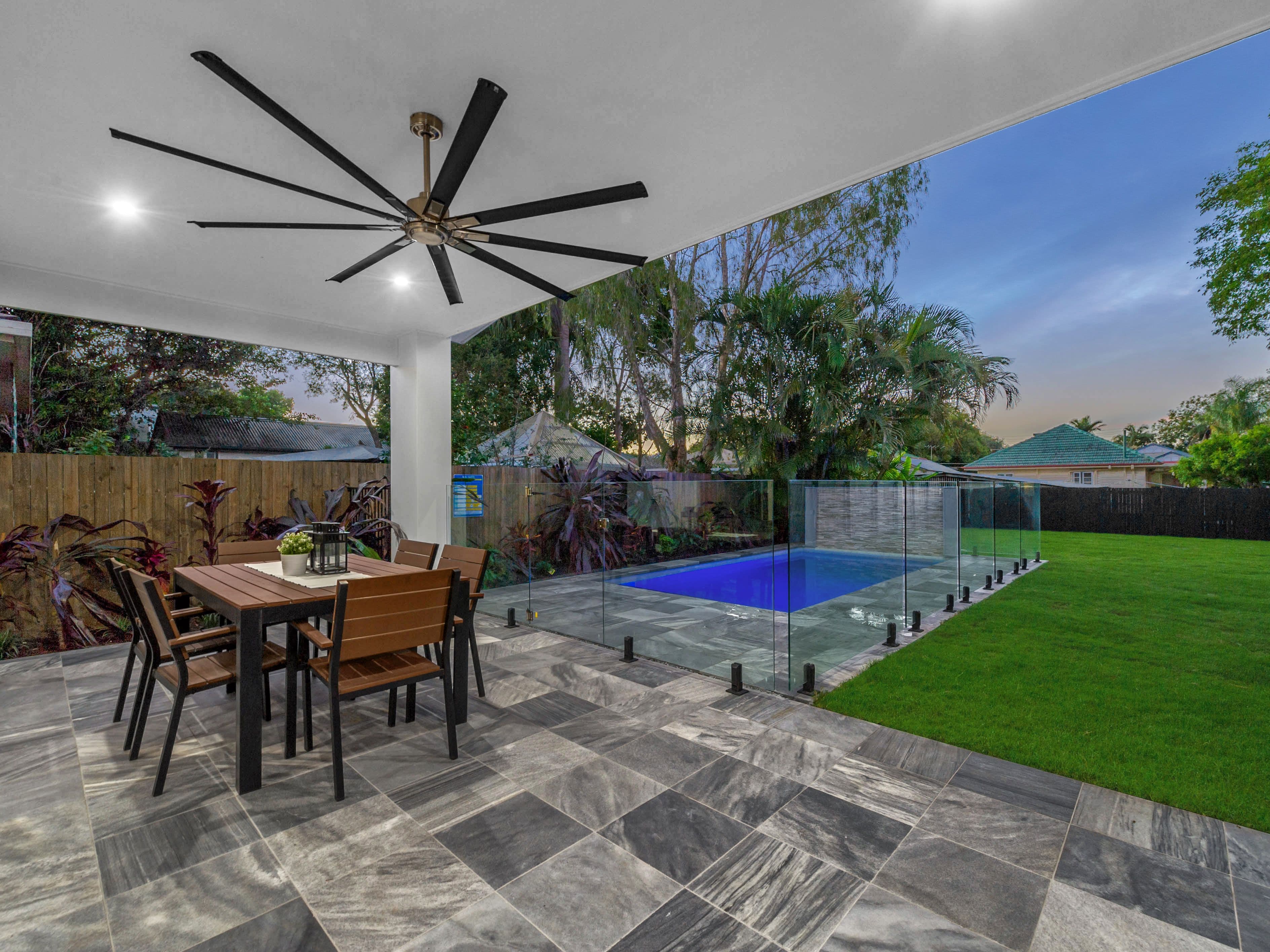 104 Algoori Street, Morningside QLD 4170, Morningside - Thumbnail 2