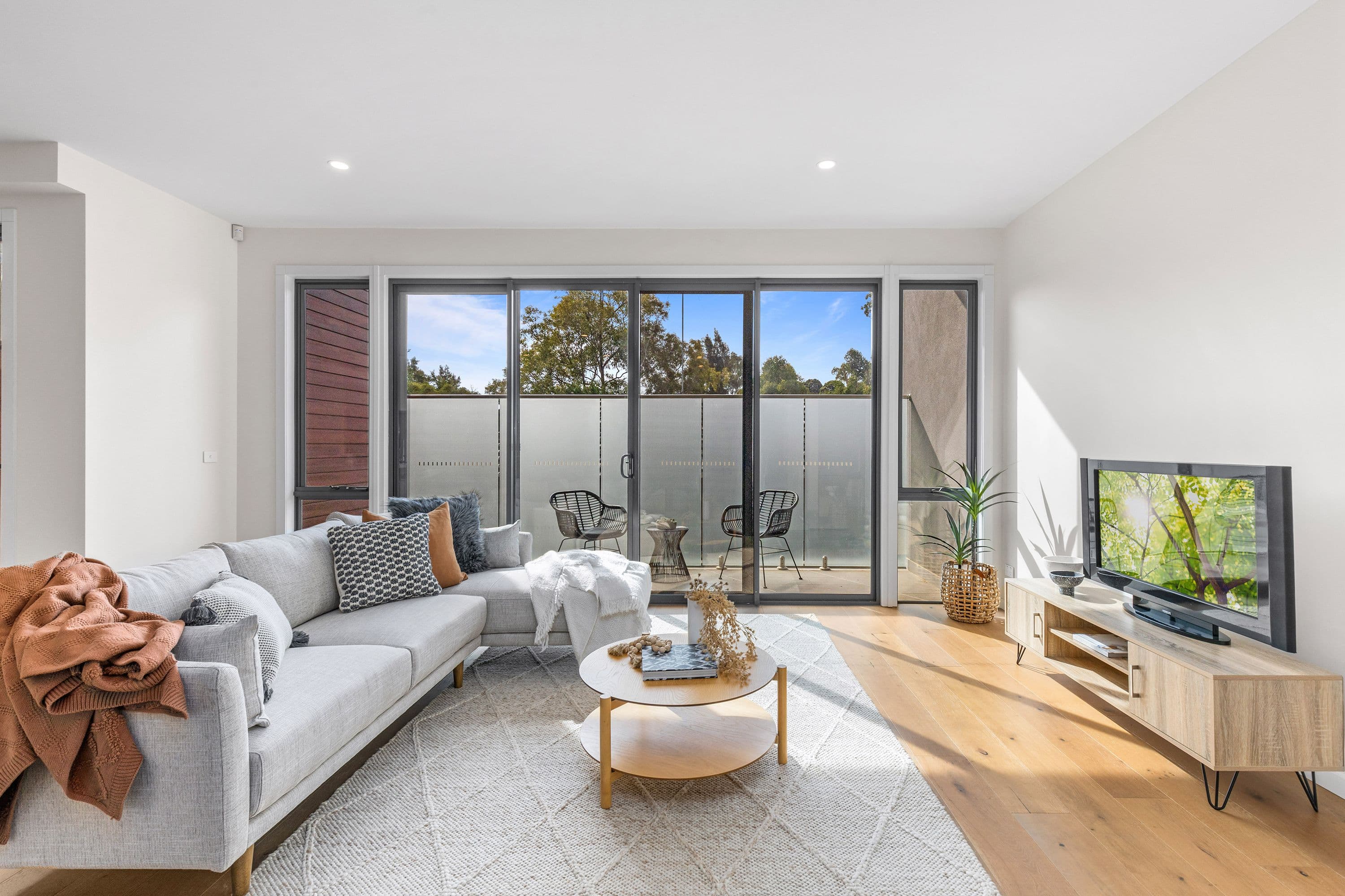 17 Arnold Grove, Doncaster VIC 3108, Doncaster - Image 1