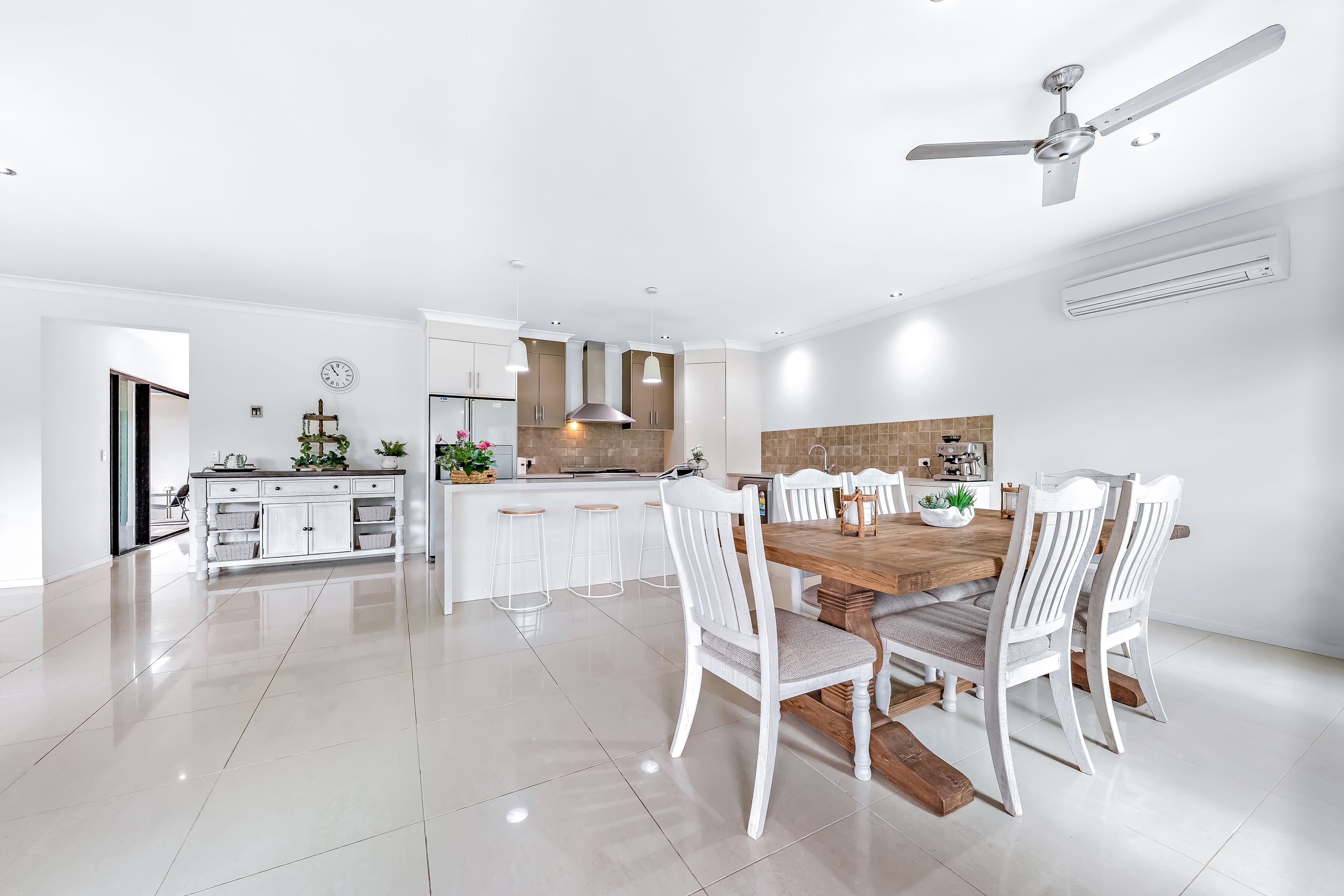 69 Abell Road, Cannonvale QLD 4802, Cannonvale - Thumbnail 7