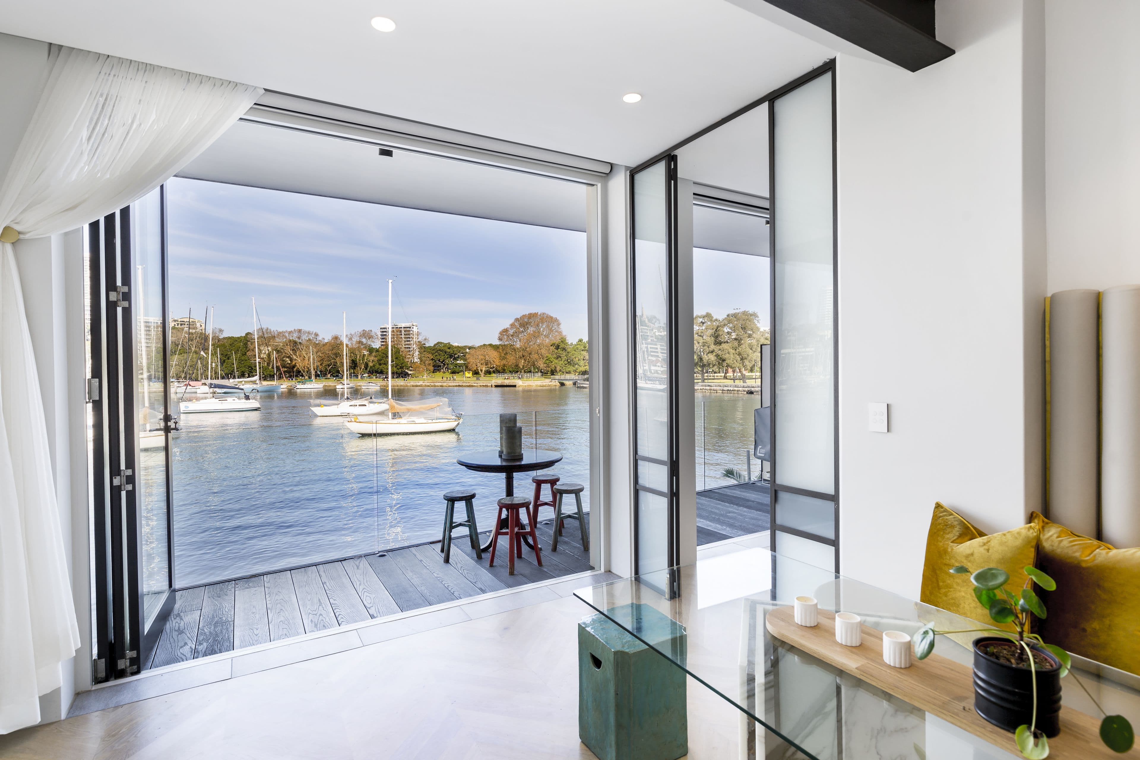 5 Elizabeth Bay Crescent, Elizabeth Bay NSW 2011, Elizabeth Bay - Thumbnail 3